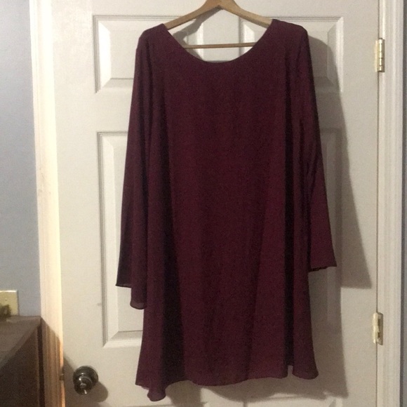 Burgundy Chiffon Bell Sleeve Maternity Dress - Picture 3 of 3
